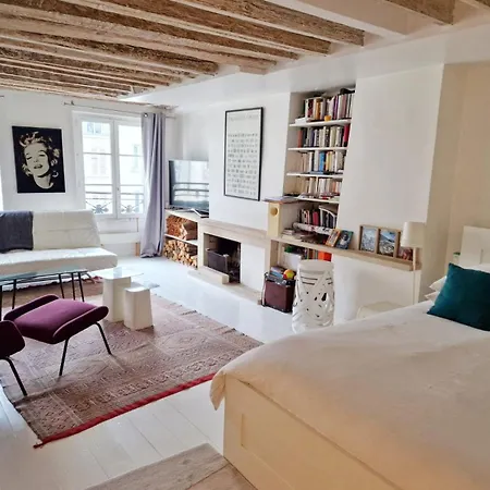 Marais Design Flat * Párizs