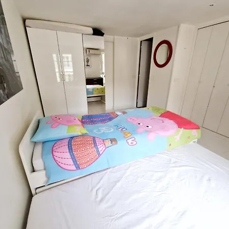 아파트 Marais Design Flat